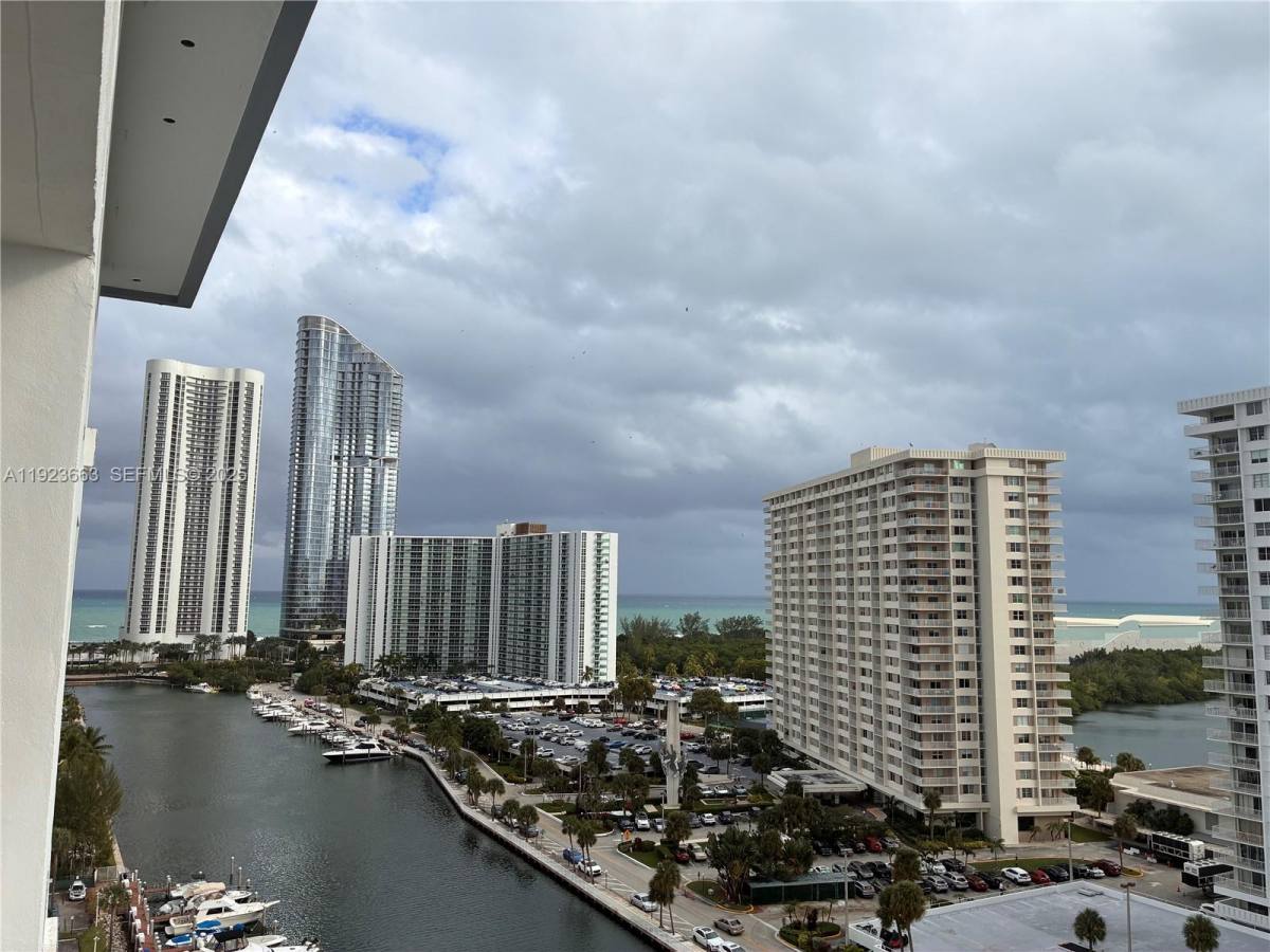 Apartment for rent at 400 Kings Point Dr #1522, North Miami Beach, FL 33160