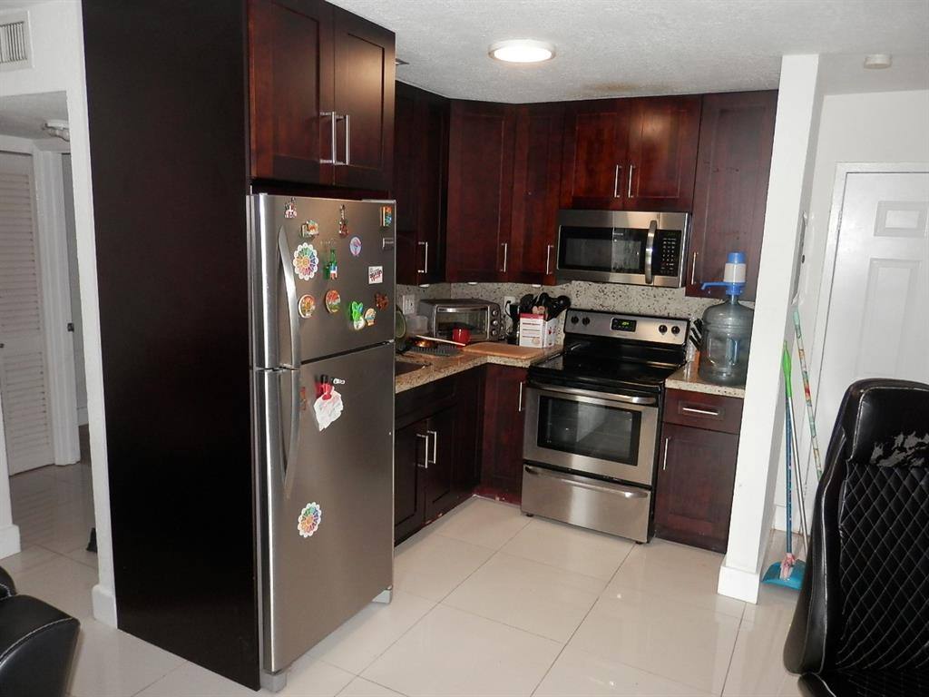 Apartment for rent at 9459 SW 76th St #9459R1, Miami, FL 33173