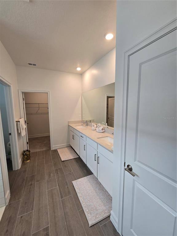 Apartment for rent at 7518 117th Lane E, Palmetto, FL 34221