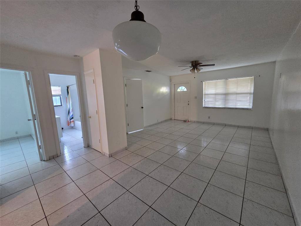 Apartment for rent at 5204 NW 15th Court, Fort Lauderdale, FL 33313