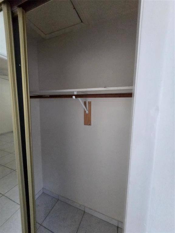 Apartment for rent at 5204 NW 15th Court, Fort Lauderdale, FL 33313