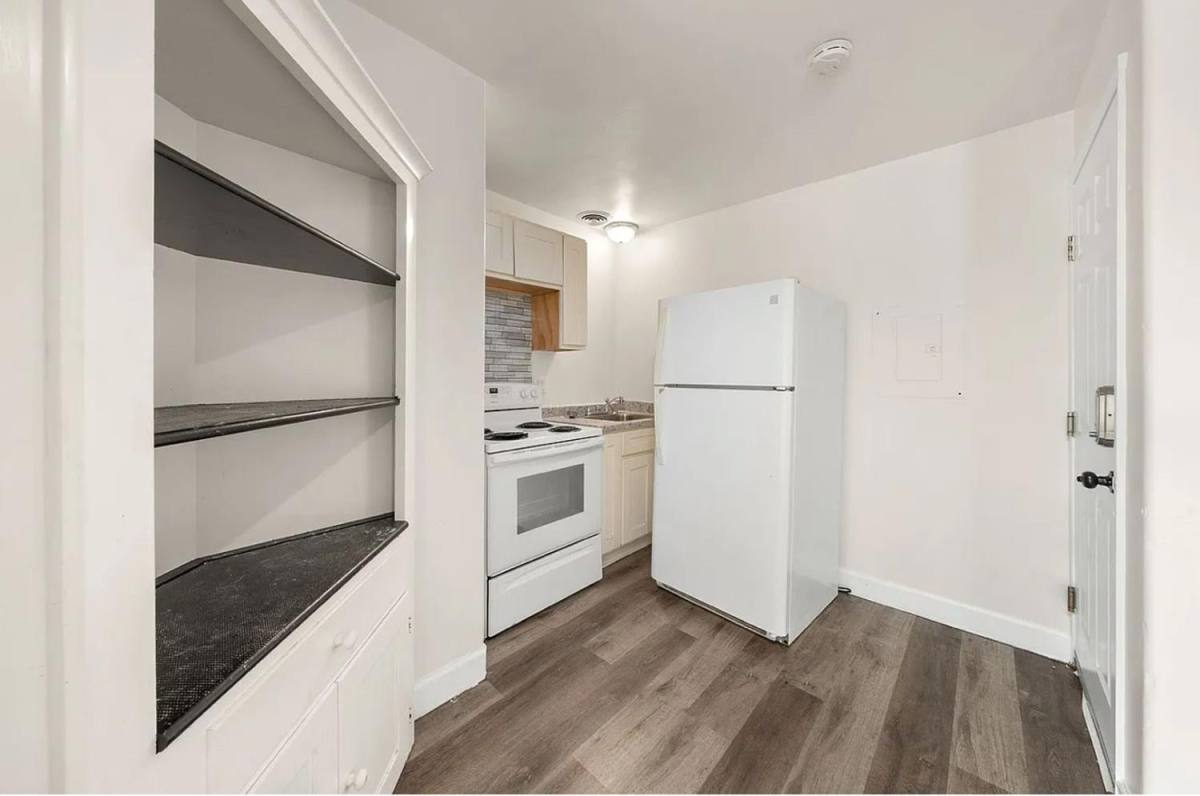 Apartment for rent at 112 Pacific St #112, Roseville, CA 95678