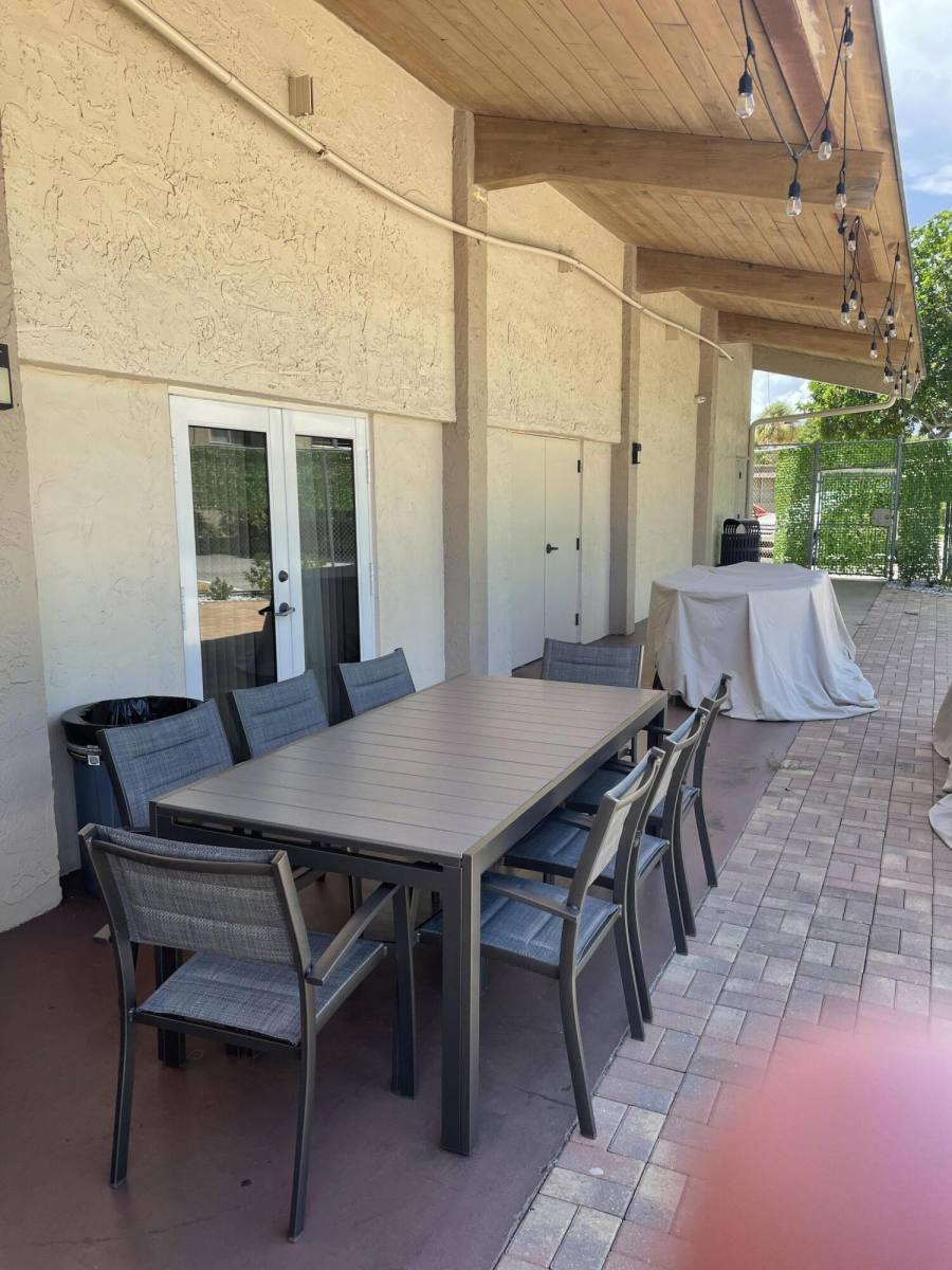 Apartment for rent at 701 Lori Dr #204, Lake Worth, FL 33461