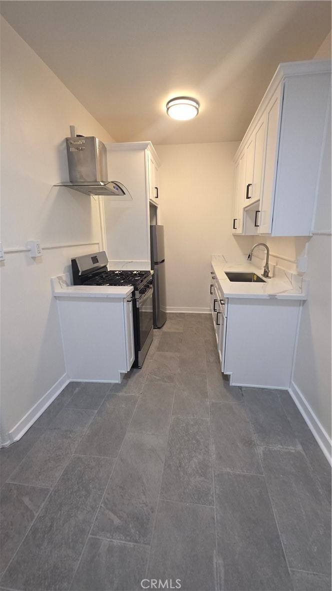 Apartment for rent at 3108 W Sunset Blvd #205, Los Angeles, CA 90026