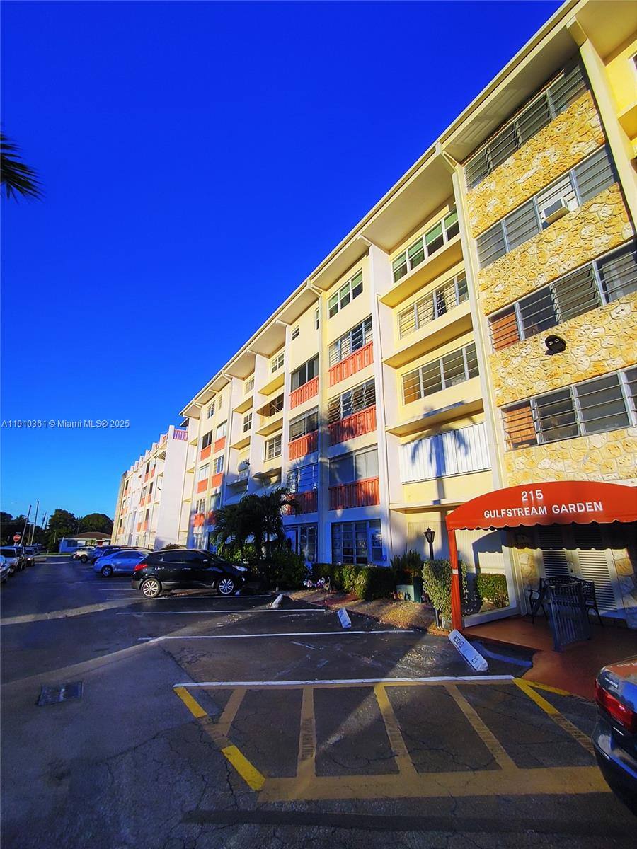 Condo for rent at 215 SE 3rd Ave #215307C, Hallandale, FL 33009