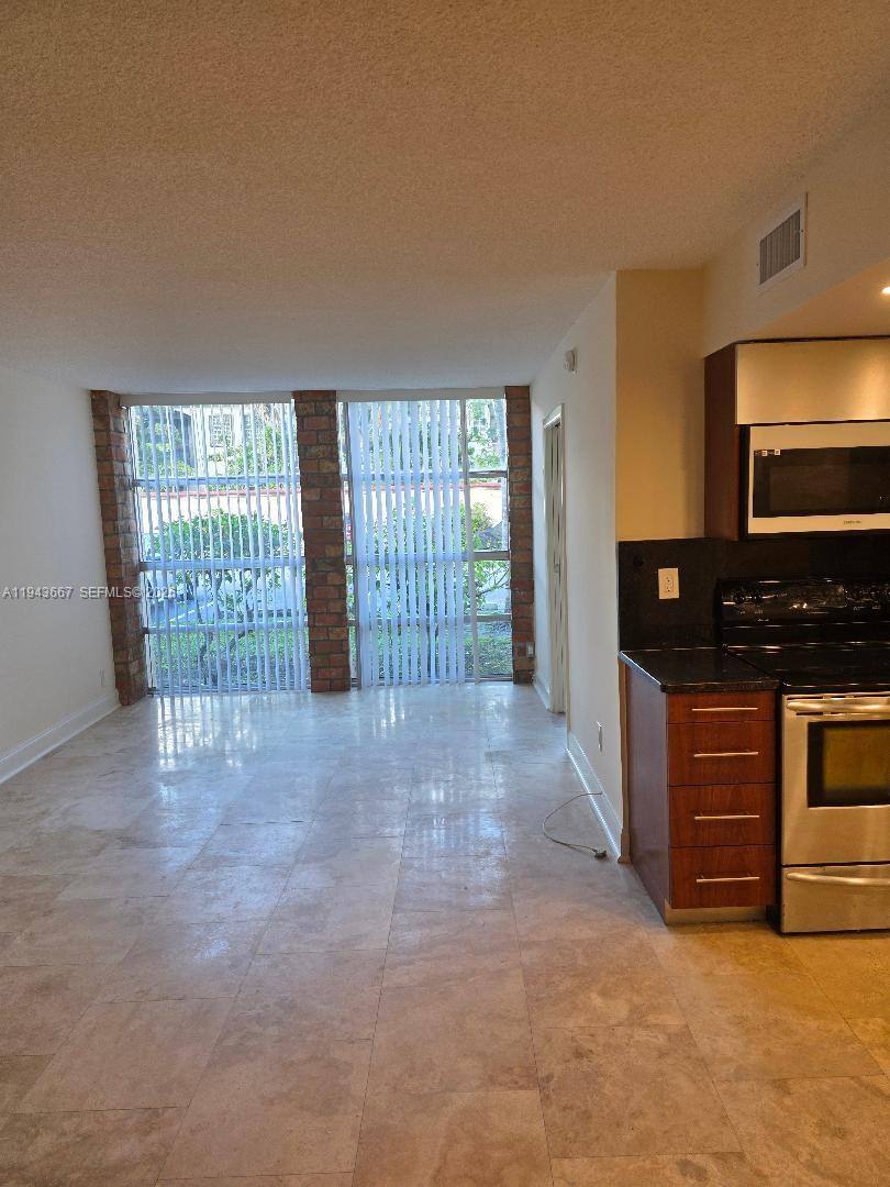 Apartment for rent at 2000 Atlantic Shores Blvd #104, Hallandale, FL 33009