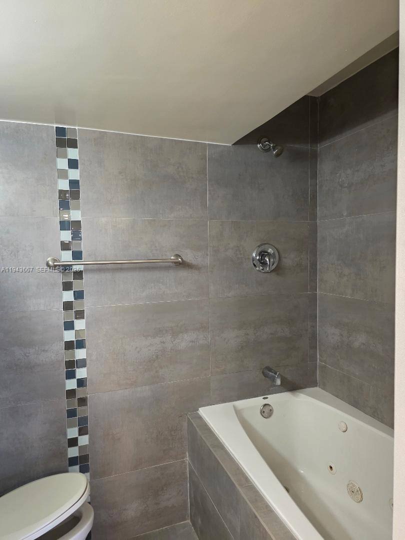 Apartment for rent at 2000 Atlantic Shores Blvd #104, Hallandale, FL 33009
