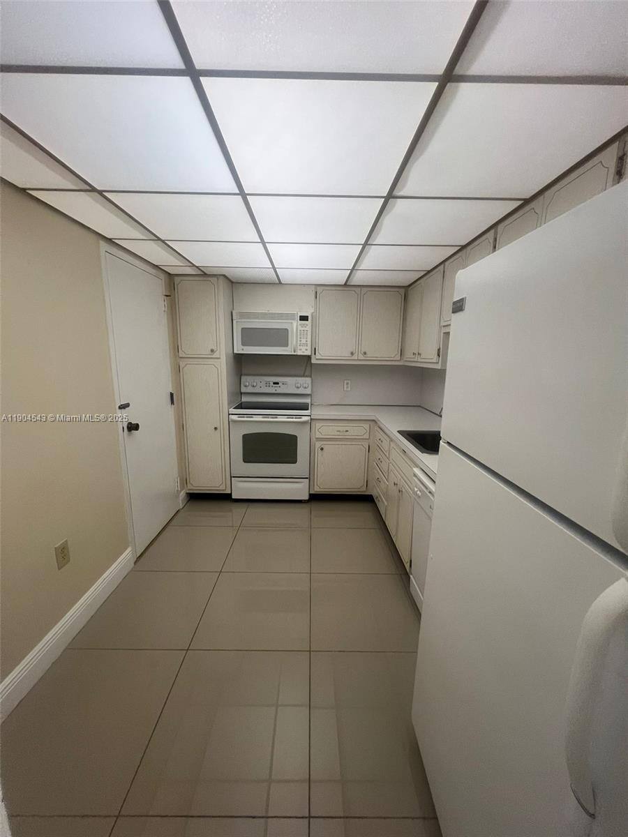 Apartment for rent at 1965 S Ocean Dr #196510P, Hallandale, FL 33009