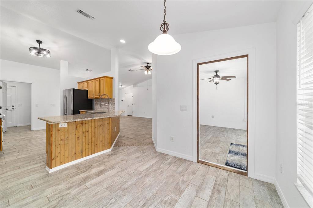 Apartment for rent at 13688 SW 113th Lane, Dunnellon, FL 34432