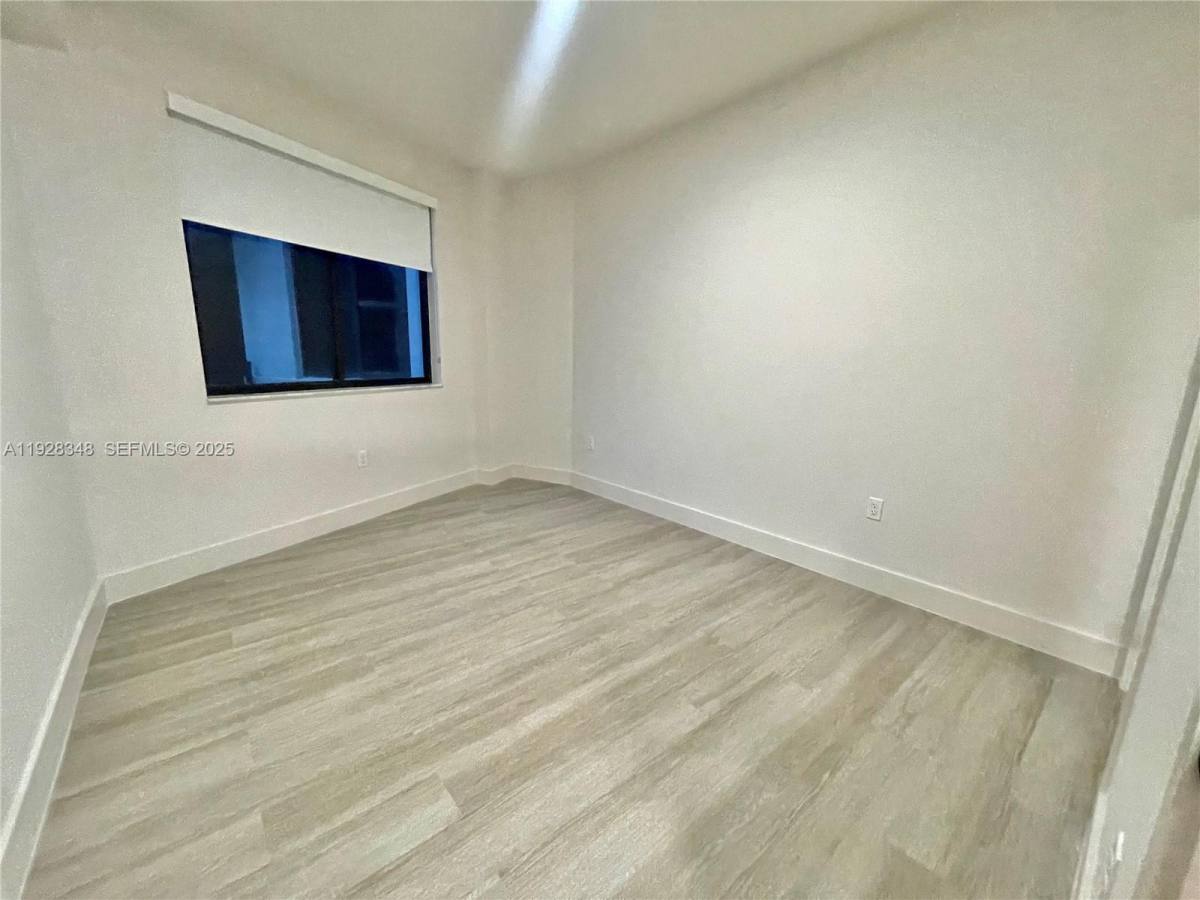 Apartment for rent at 18412 Homestead Ave #124, Miami, FL 33157