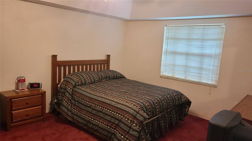 Apartment for rent at 8404 Barrett Place, Tampa, FL 33617