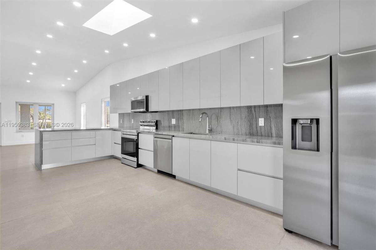 Townhouse for rent at 8394 SW 148th Ave, Miami, FL 33193