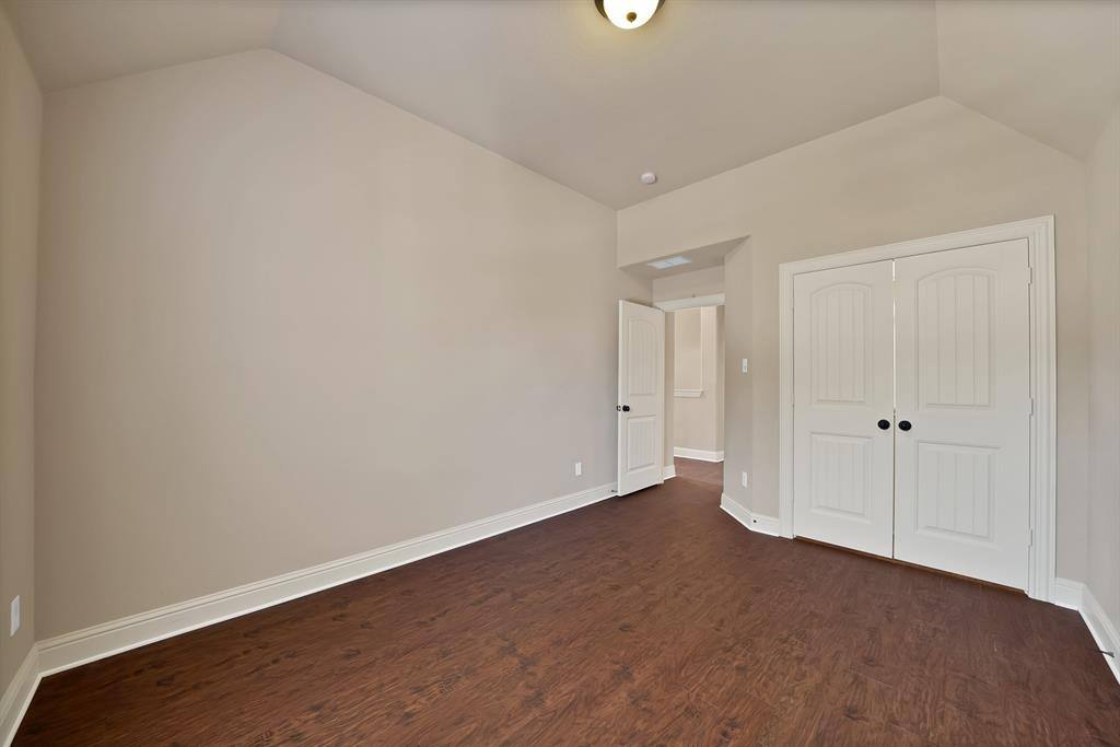 Apartment for rent at 7315 Comal Dr, Irving, TX 75039