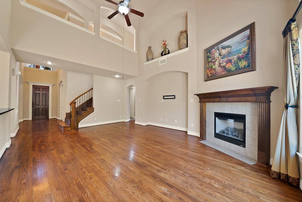 Apartment for rent at 7315 Comal Dr, Irving, TX 75039
