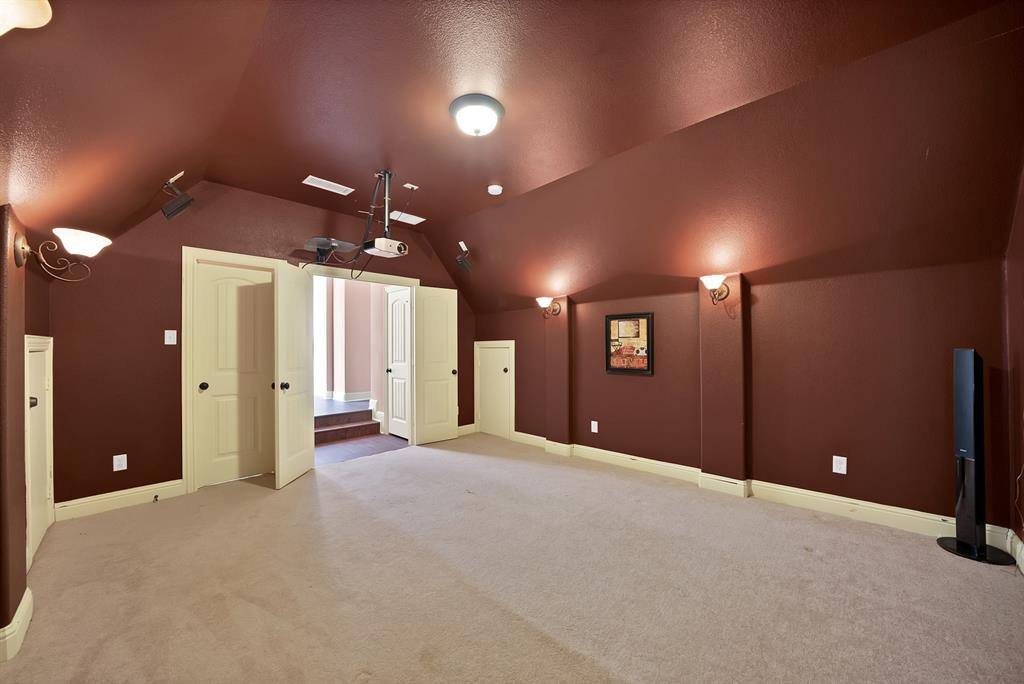 Apartment for rent at 7315 Comal Dr, Irving, TX 75039