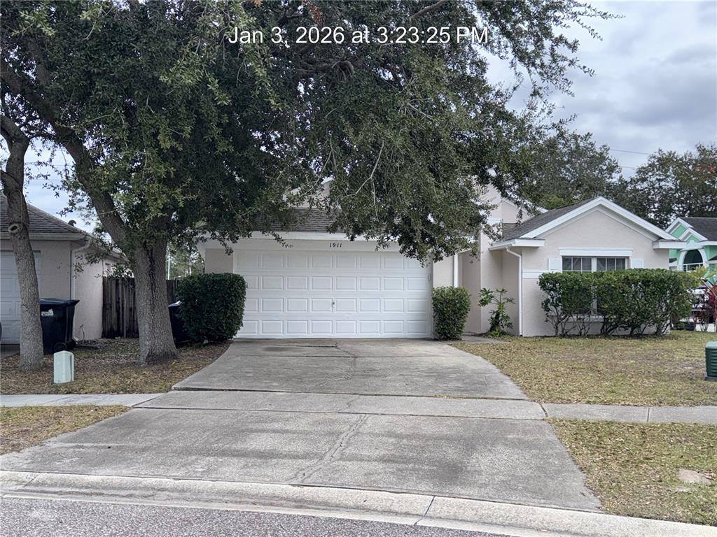 Apartment for rent at 1911 Colonial Woods Blvd, Orlando, FL 32826