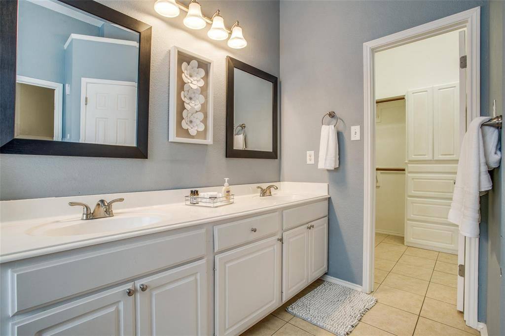 Apartment for rent at 3811 Strattford Dr, Frisco, TX 75035