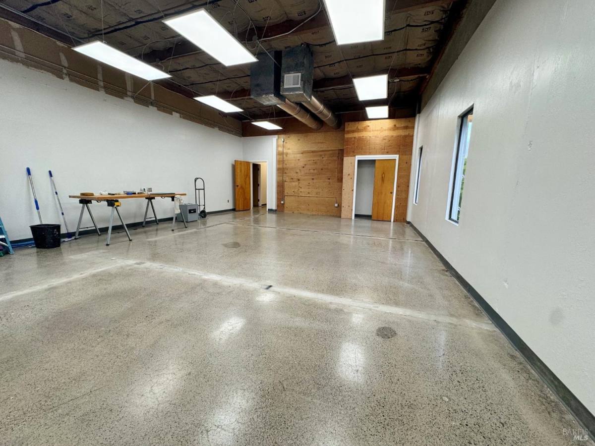 Apartment for rent at 14 Commercial Blvd #133, Novato, CA 94949