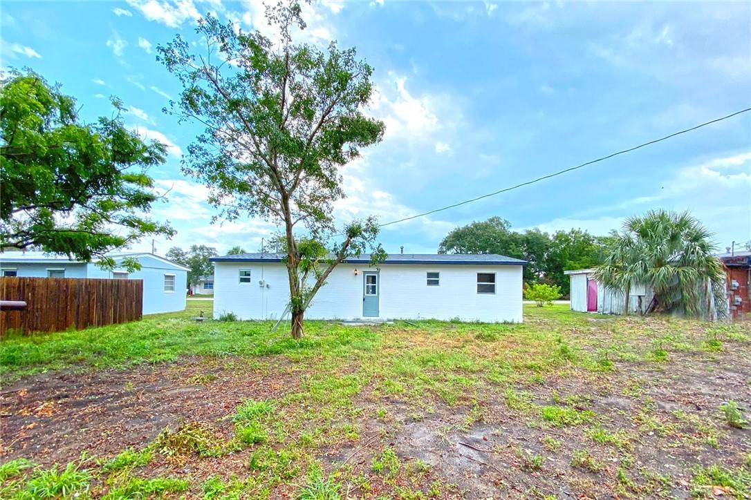 Apartment for rent at 355 6th Rd SW #355, Vero Beach, FL 32962