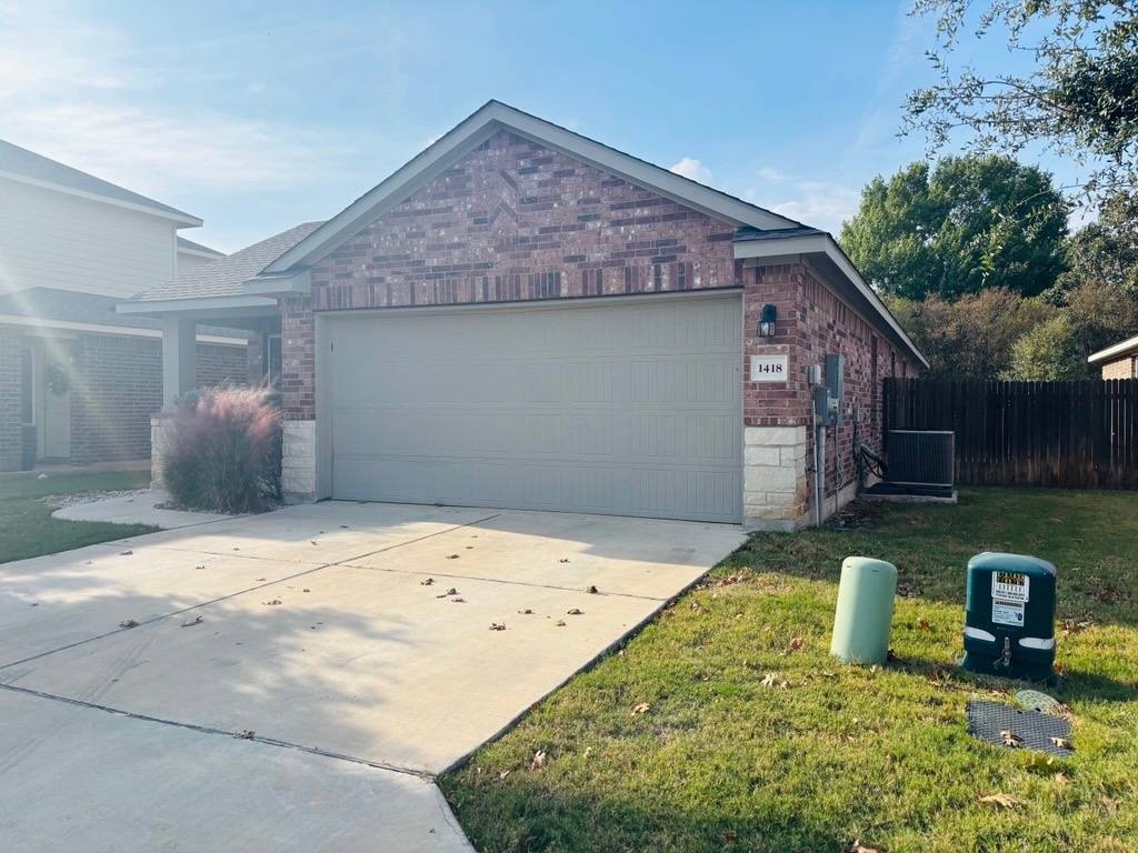 Apartment for rent at 1418 Walden Pond Dr, Pflugerville, TX 78660