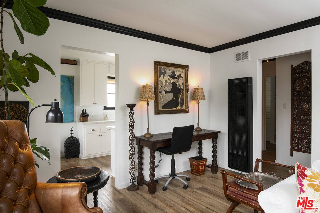 Apartment for rent at 253 3rd Ave #253, Venice, CA 90291