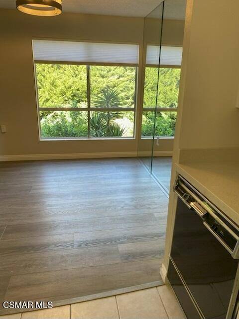 Condo for rent at 286 Oak Leaf Dr #23, Thousand Oaks, CA 91360