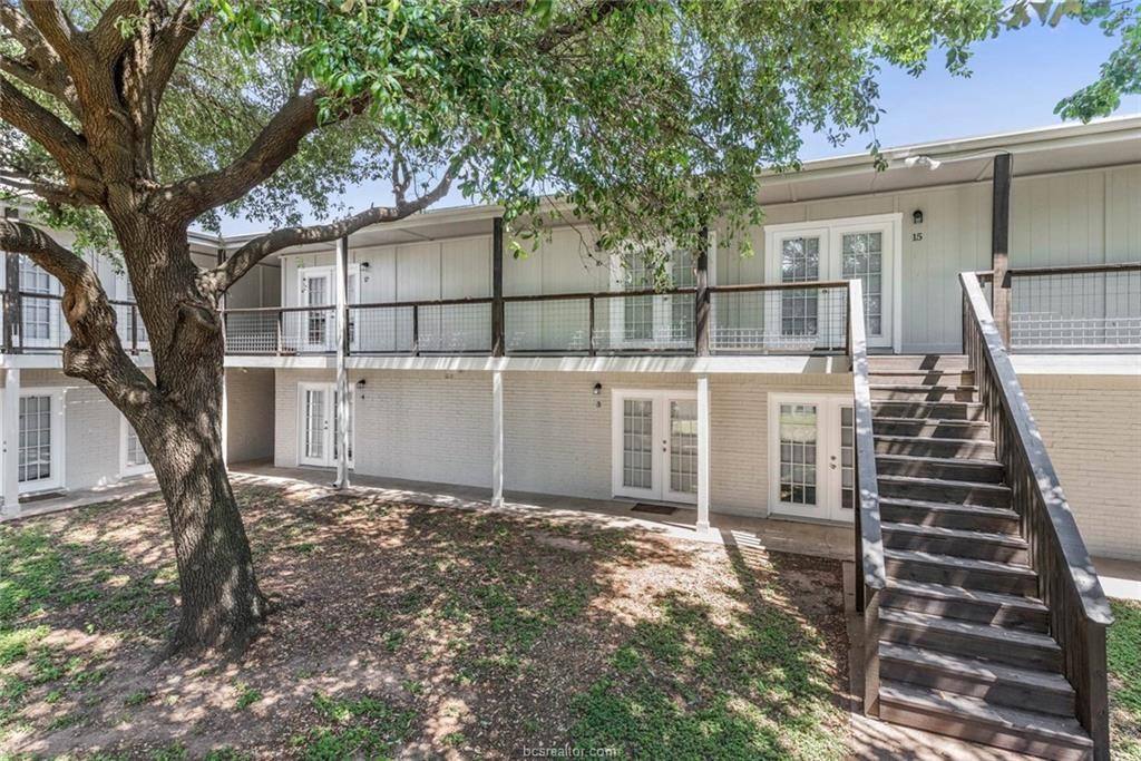 Apartment for rent at 3914 Old College Rd, Bryan, TX 77801