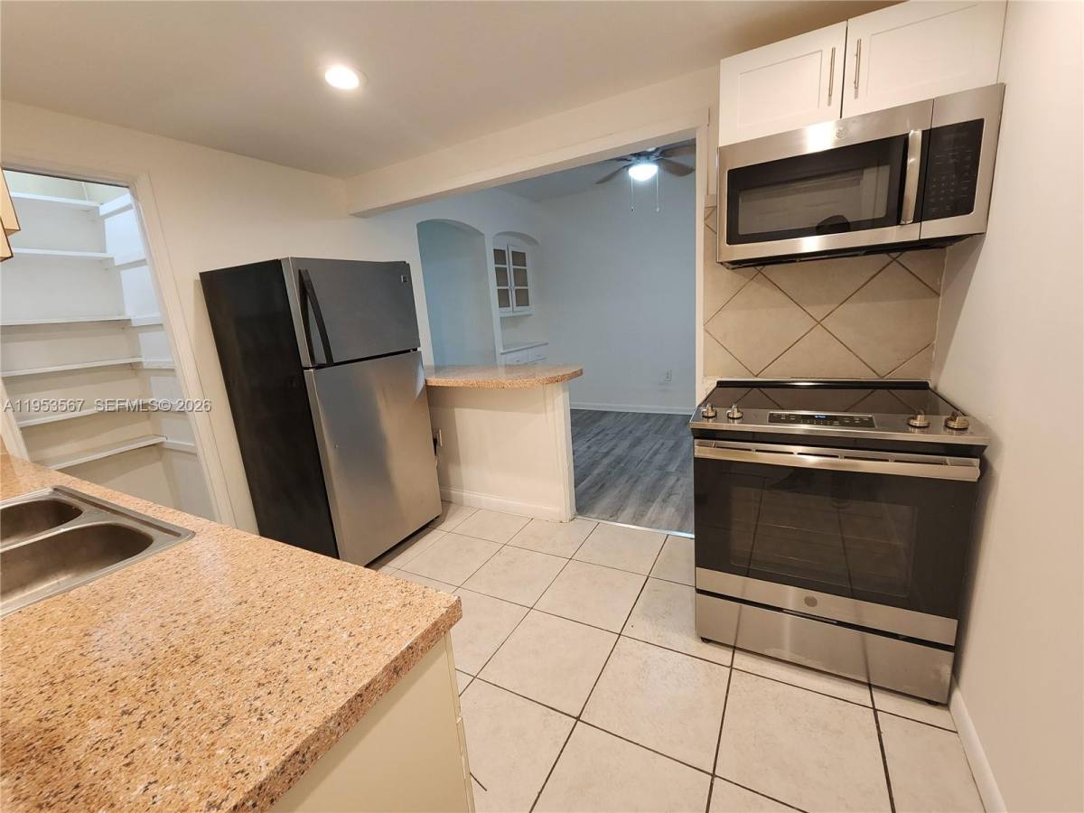 Apartment for rent at 405 NW 64th St #405-2, Miami, FL 33150