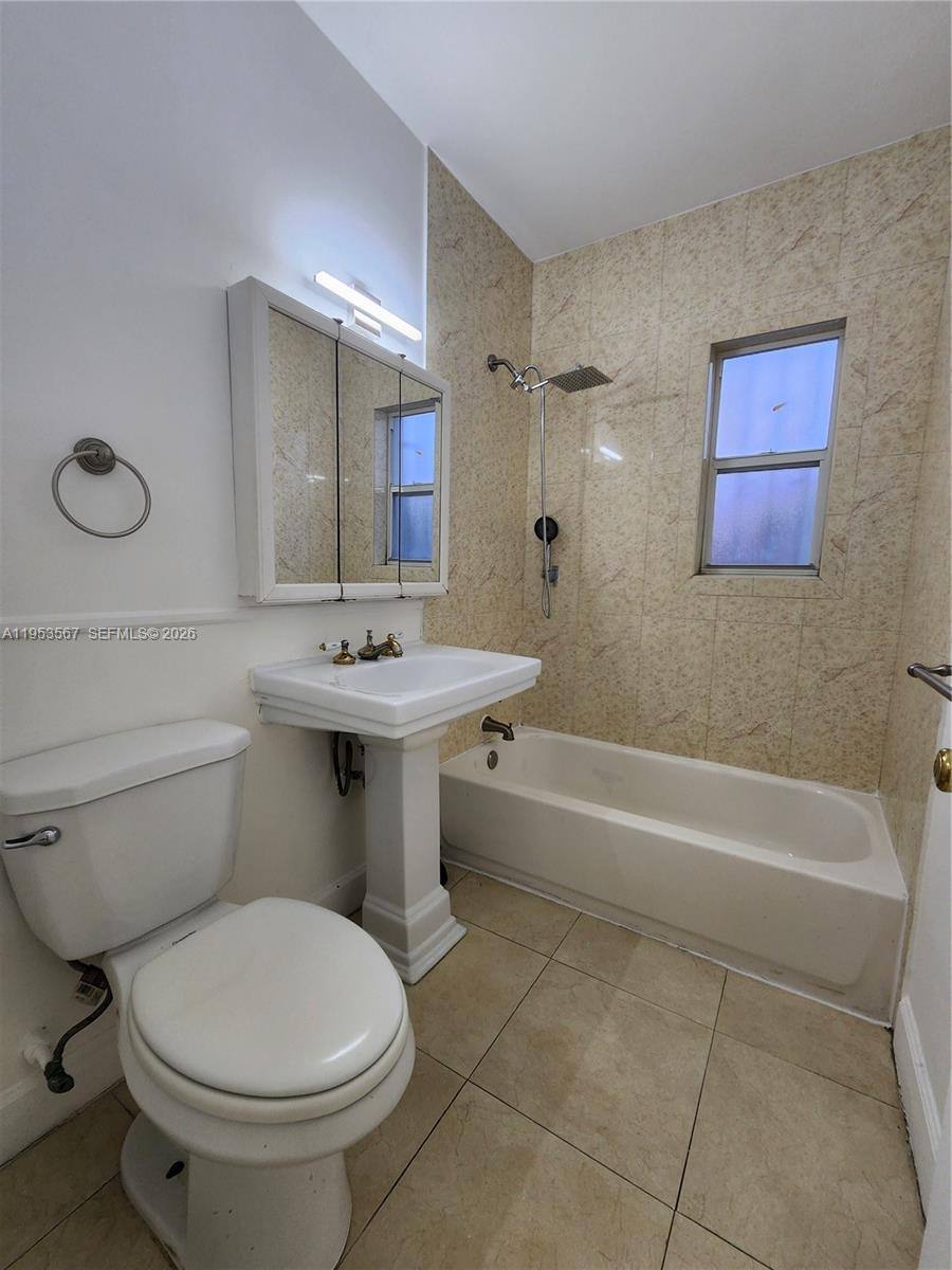 Apartment for rent at 405 NW 64th St #405-2, Miami, FL 33150