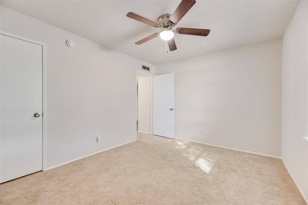 Apartment for rent at 1429 Whitehall Dr, Plano, TX 75023