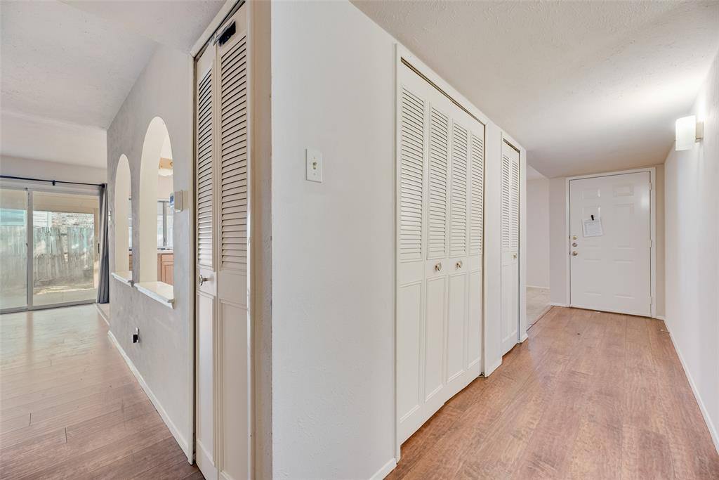 Apartment for rent at 1429 Whitehall Dr, Plano, TX 75023
