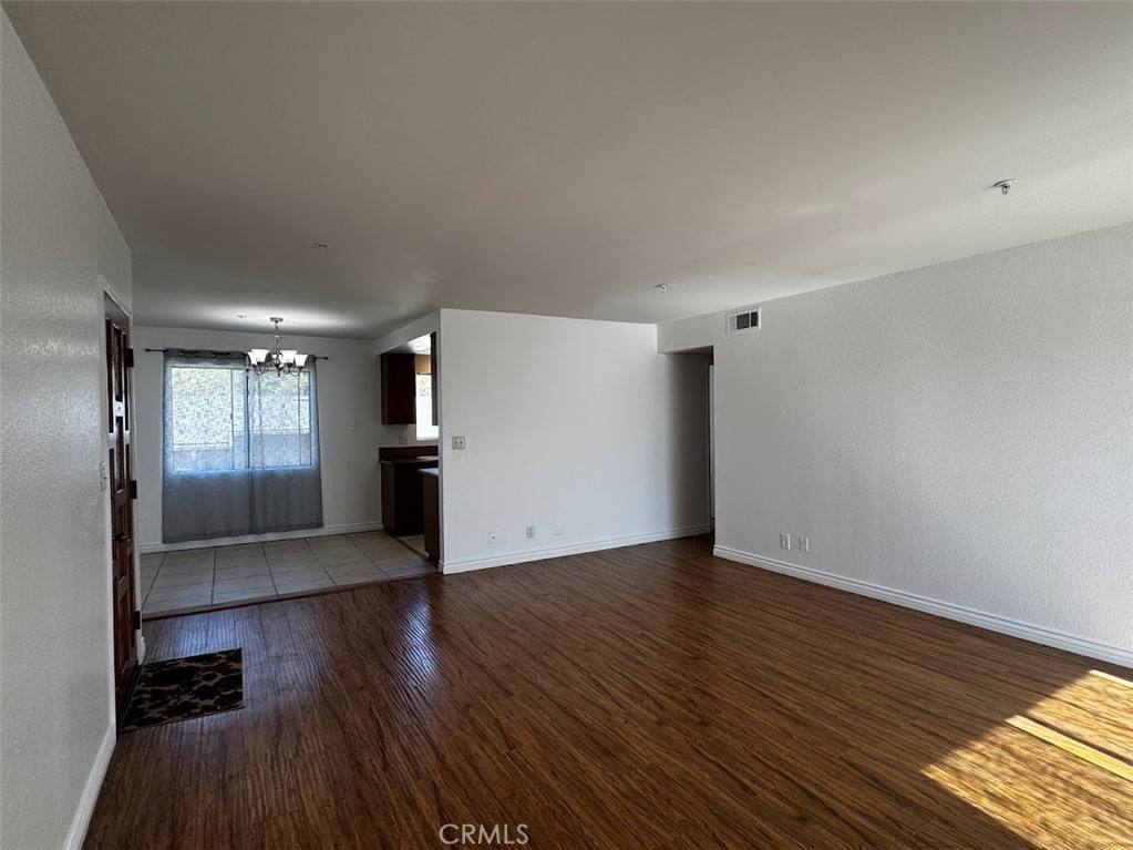Apartment for rent at 77 N Holliston Ave #77, Pasadena, CA 91106