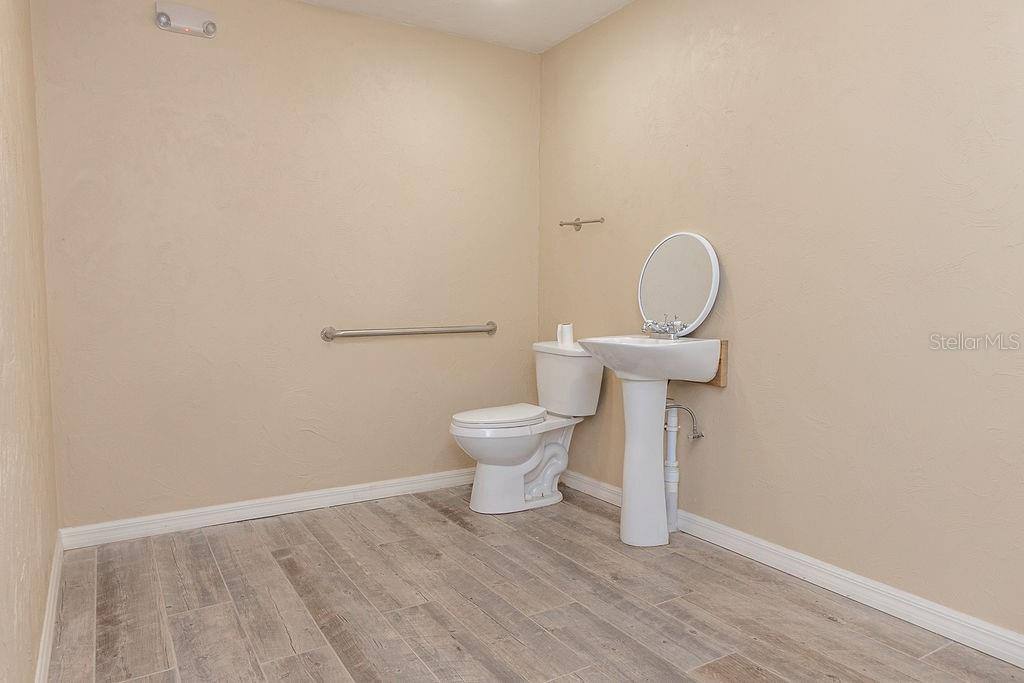Apartment for rent at 209 S Florida Ave #209, Deland, FL 32720