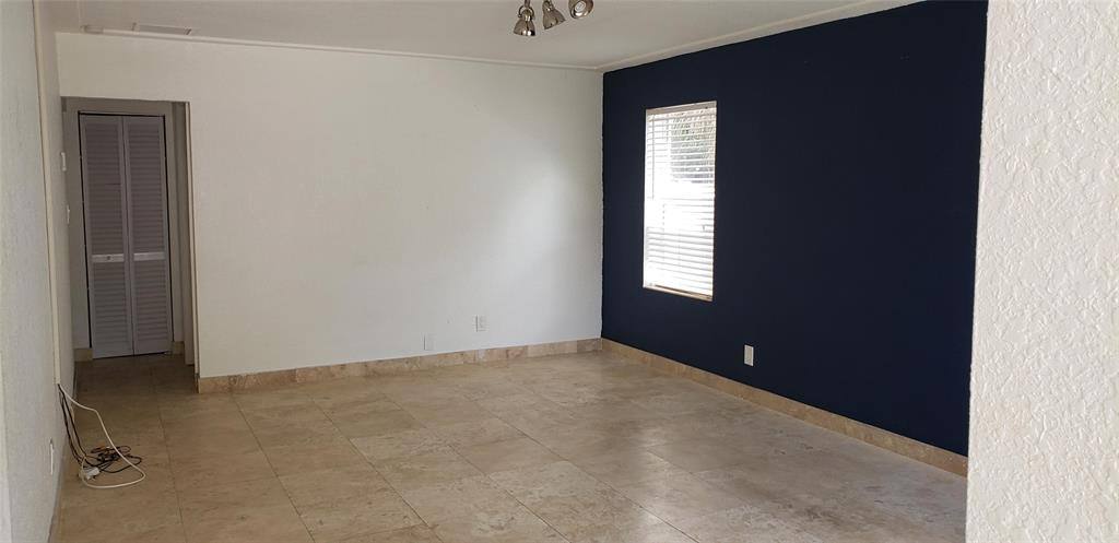 Apartment for rent at 413 SW 16th St #413, Fort Lauderdale, FL 33315