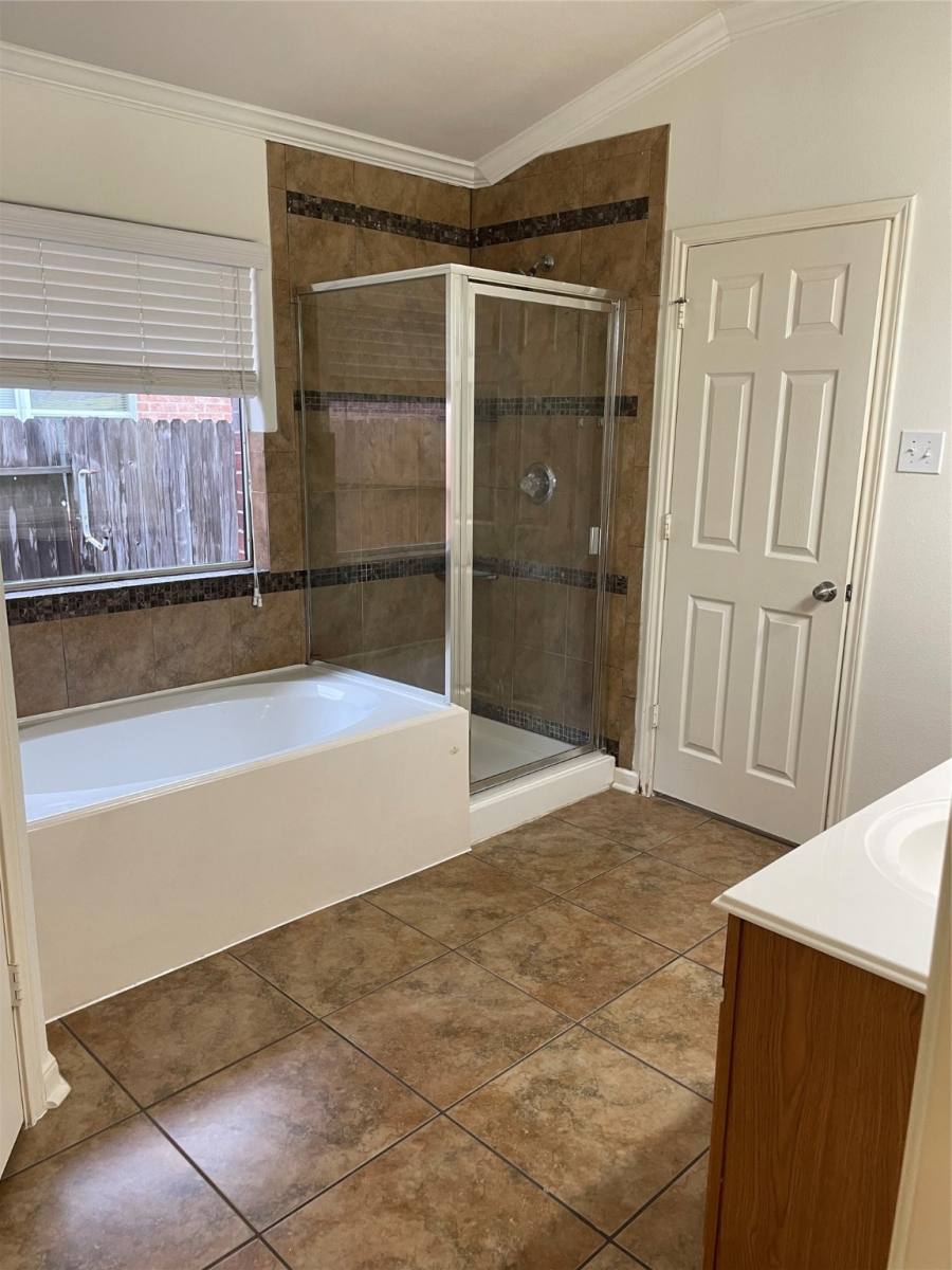 Apartment for rent at 718 Hazystone Court #718, Spring, TX 77373
