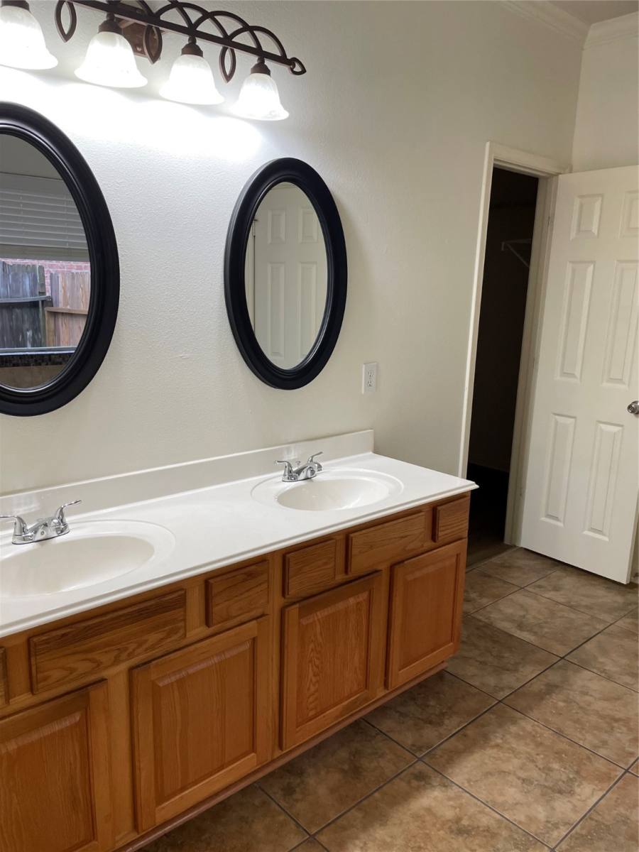 Apartment for rent at 718 Hazystone Court #718, Spring, TX 77373