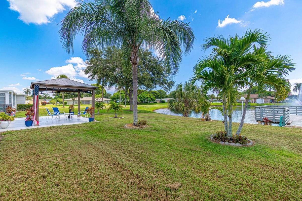 Apartment for rent at 180 High Point Terrace E #180C, Delray Beach, FL 33445