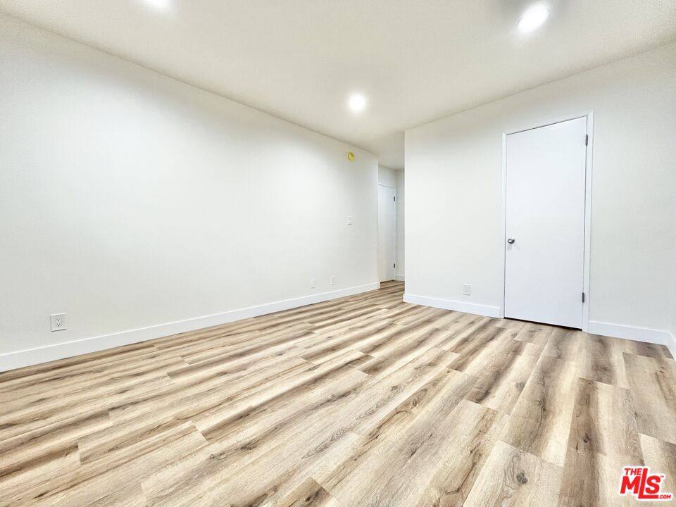 Apartment for rent at 1784 N Sycamore Ave, Los Angeles, CA 90028