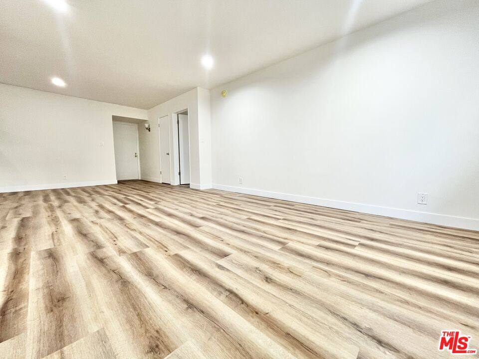 Apartment for rent at 1784 N Sycamore Ave, Los Angeles, CA 90028