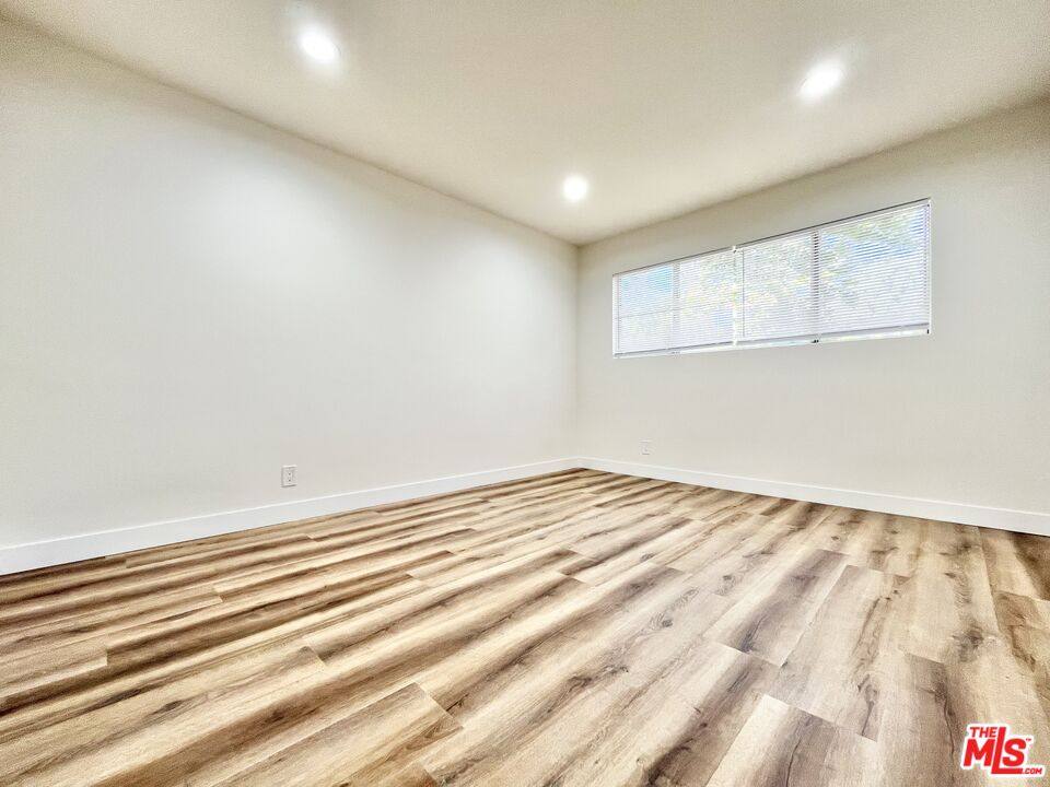 Apartment for rent at 1784 N Sycamore Ave, Los Angeles, CA 90028
