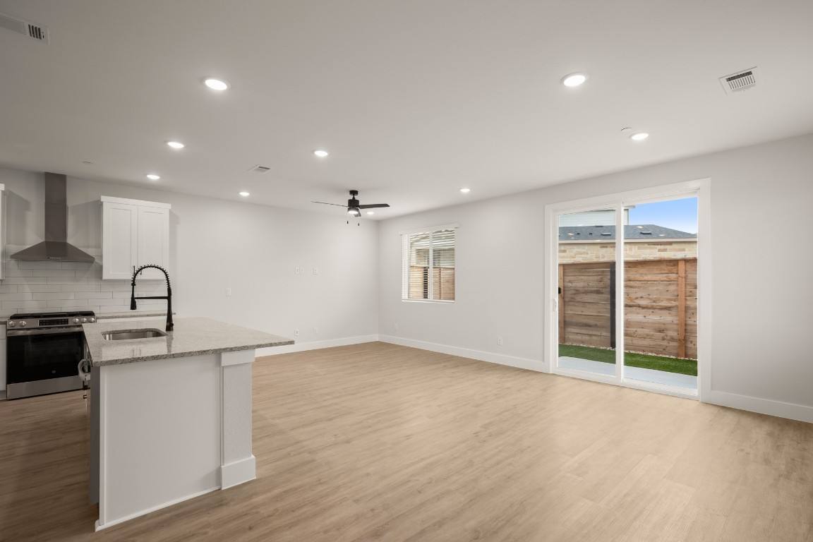 Apartment for rent at 17413 Homestead Haven Dr, Austin, TX 78738