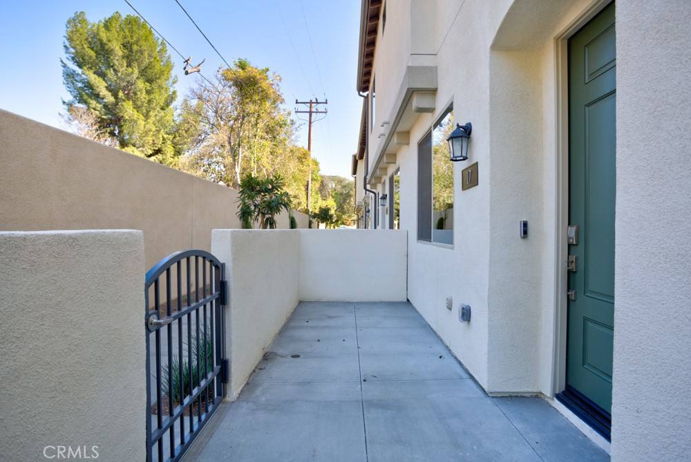 Townhouse for rent at 17 Bedford Court #17, Arcadia, CA 91007