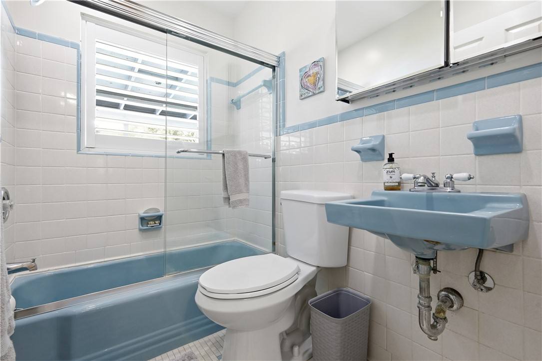Apartment for rent at 2145 30th Ave, Vero Beach, FL 32960