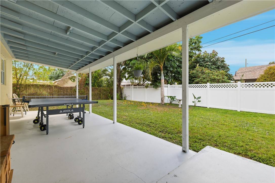 Apartment for rent at 2145 30th Ave, Vero Beach, FL 32960