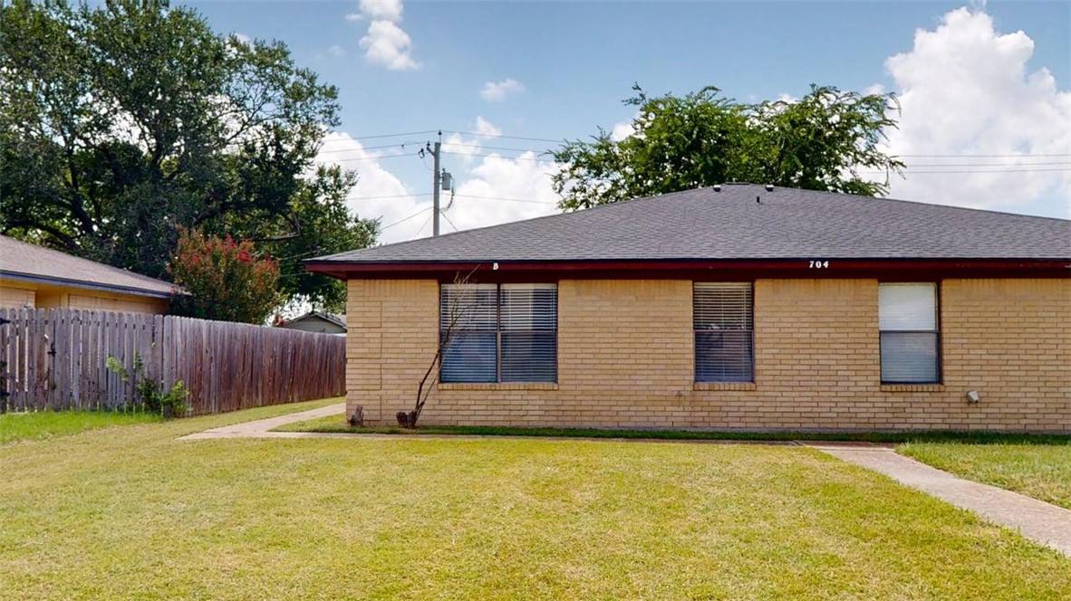 Apartment for rent at 704 Vassar Court #704A, College Station, TX 77840