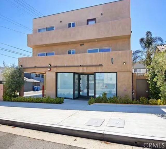 Apartment for rent at 3761 Sawtelle Blvd, Los Angeles, CA 90066
