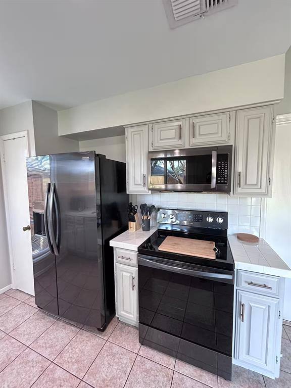 Apartment for rent at 16662 Royal Mile Lane, Houston, TX 77084