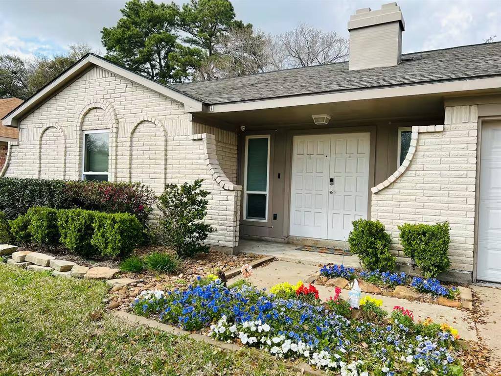 Apartment for rent at 16662 Royal Mile Lane, Houston, TX 77084