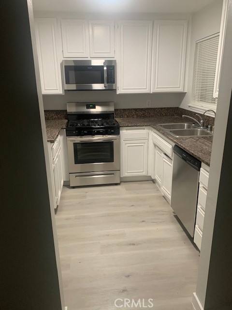 Apartment for rent at 1247 Stoner Ave #109, Los Angeles, CA 90025