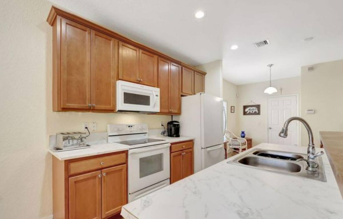 Apartment for rent at 9322 Treasure Coast St, Fort Pierce, FL 34945